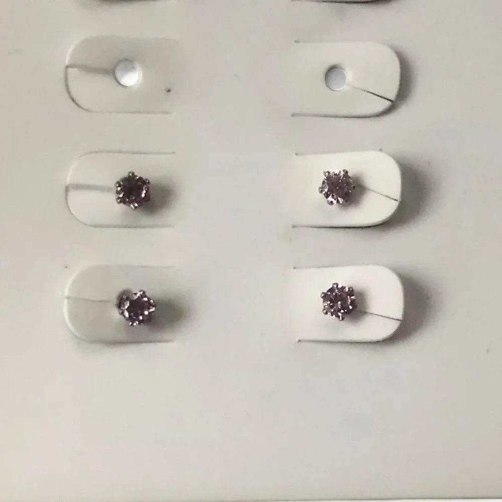 00s Pink Rhinestone Studs - Picture 2 of 2